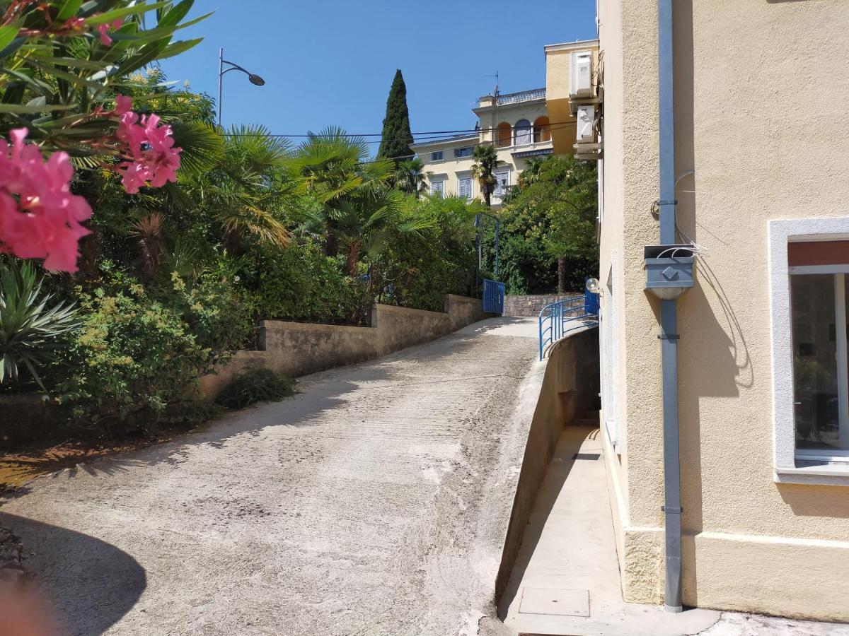 Apartments Ivna Bilek أوباتيا المظهر الخارجي الصورة